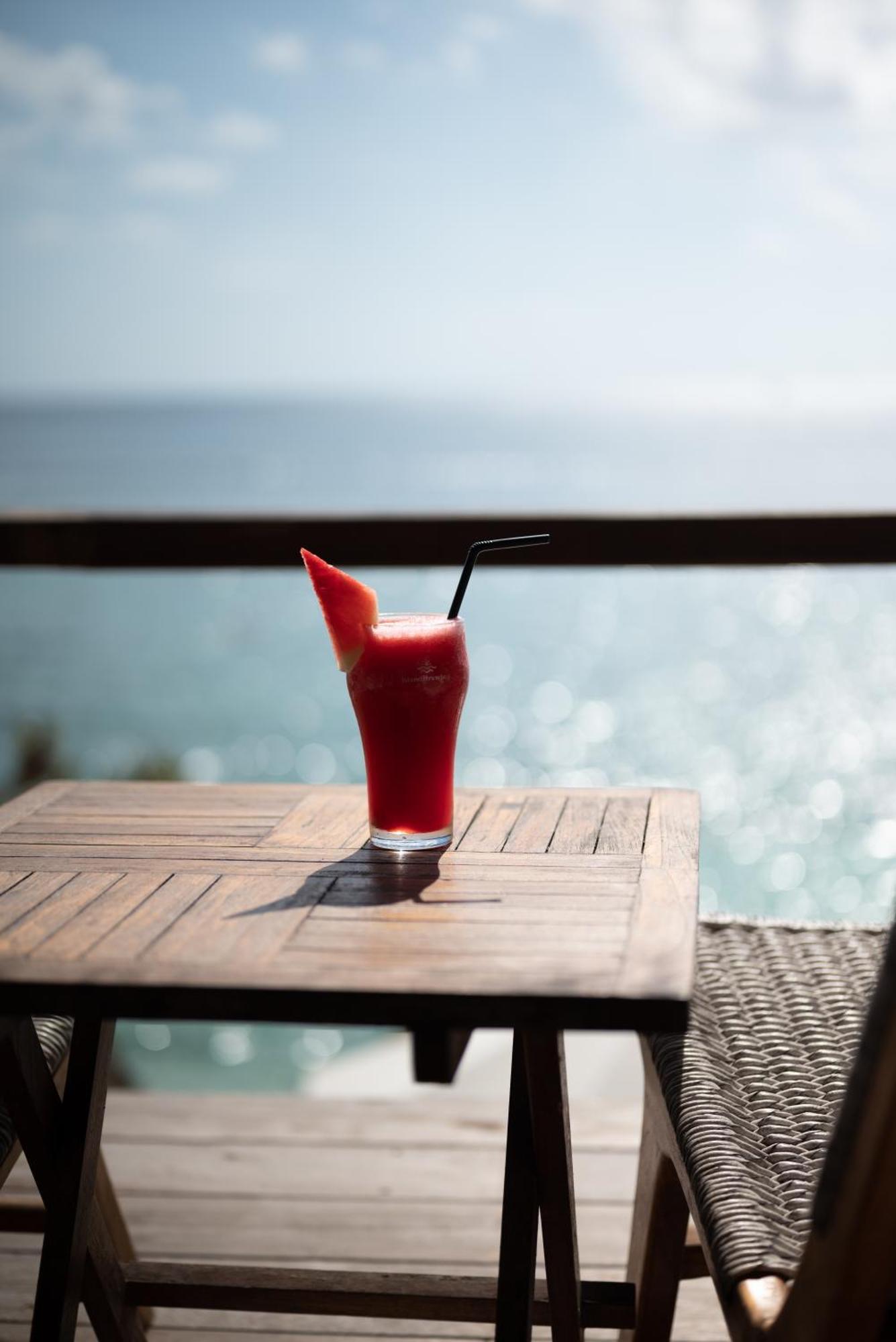 Rock'N Reef Hotel Pecatu Екстериор снимка